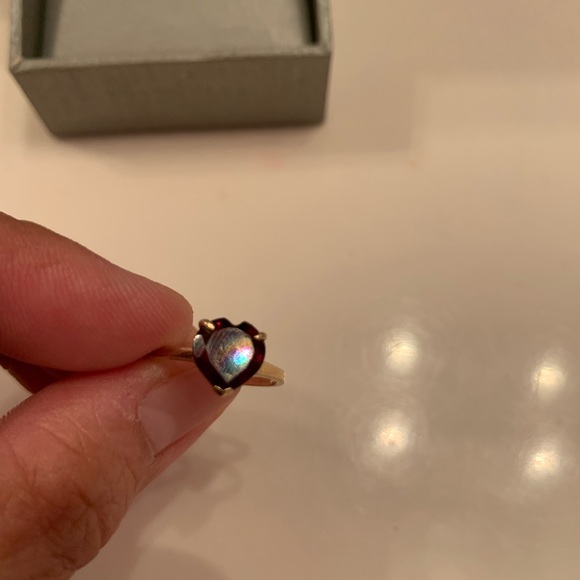 zales garnet heart ring - Picture 6 of 8